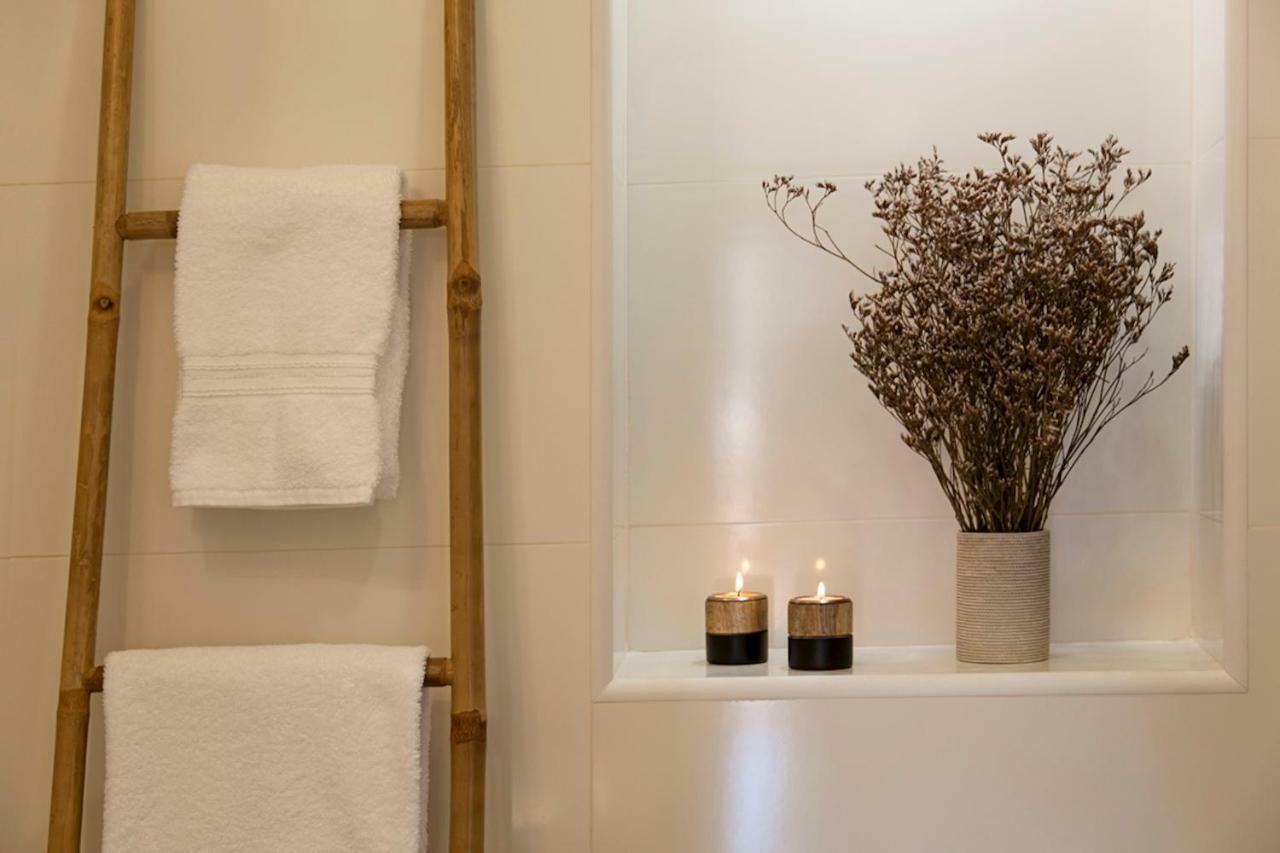 Bairro Alto Studio Apartments - By Lu Holidays Lisbon Bagian luar foto