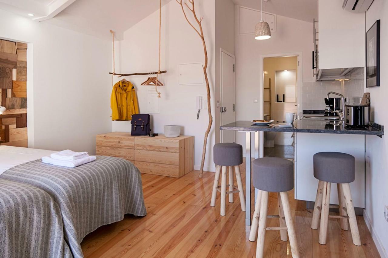 Bairro Alto Studio Apartments - By Lu Holidays Lisbon Bagian luar foto