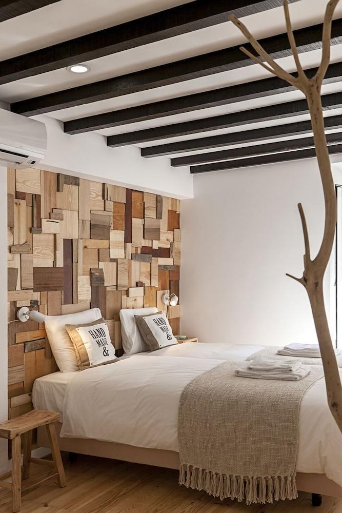 Bairro Alto Studio Apartments - By Lu Holidays Lisbon Bagian luar foto